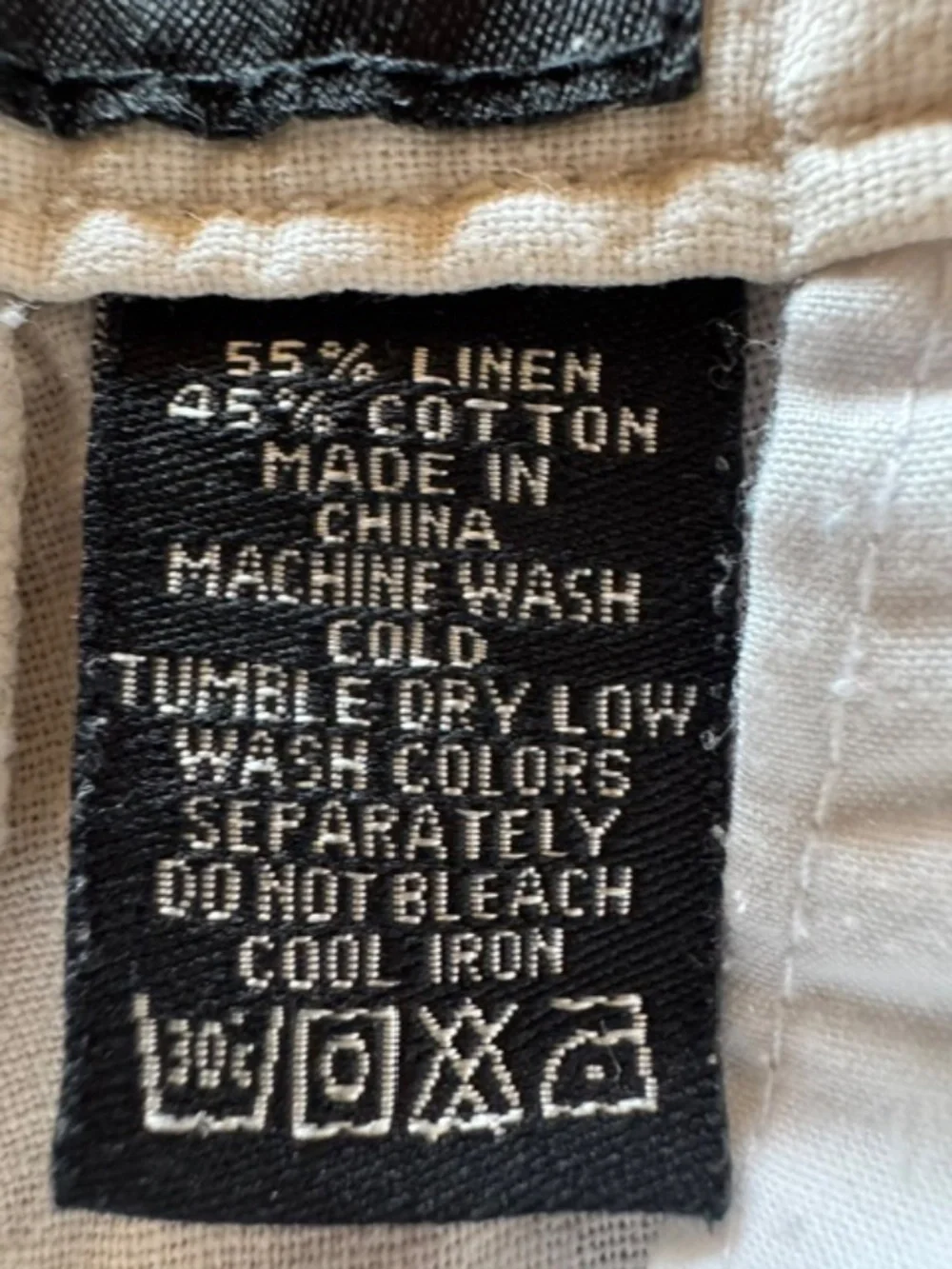 Koni linen/cotton cream color shorts size 38 excellent condition